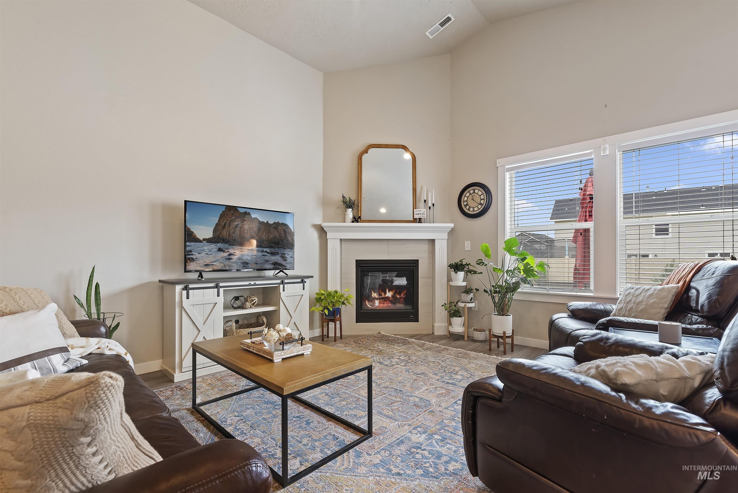 S Avondale Ave, Nampa, ID 83686