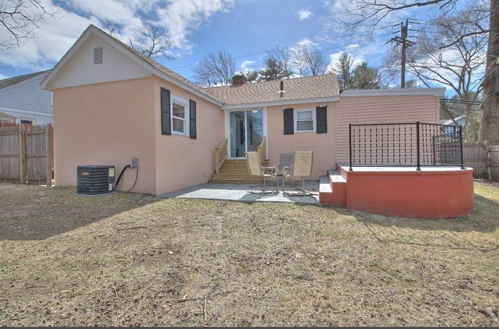 Litchfield St, Leominster, MA 01453