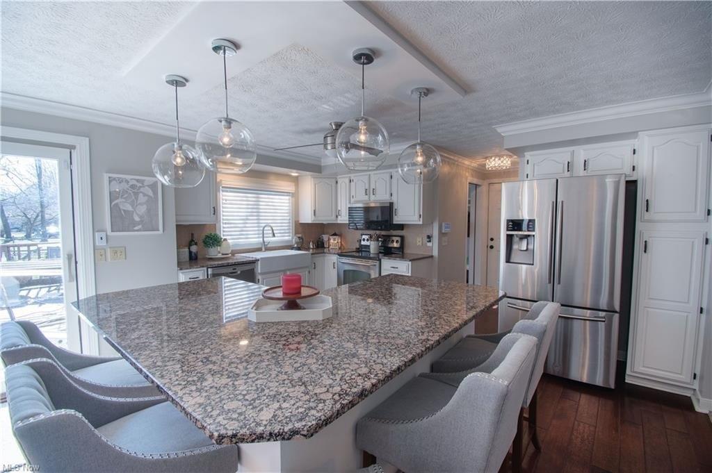 Bridlewood St Nw, North Canton, OH 44720