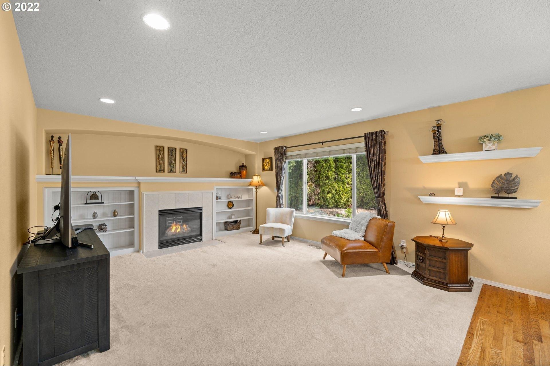 Nw Hartford St, Portland, OR 97229