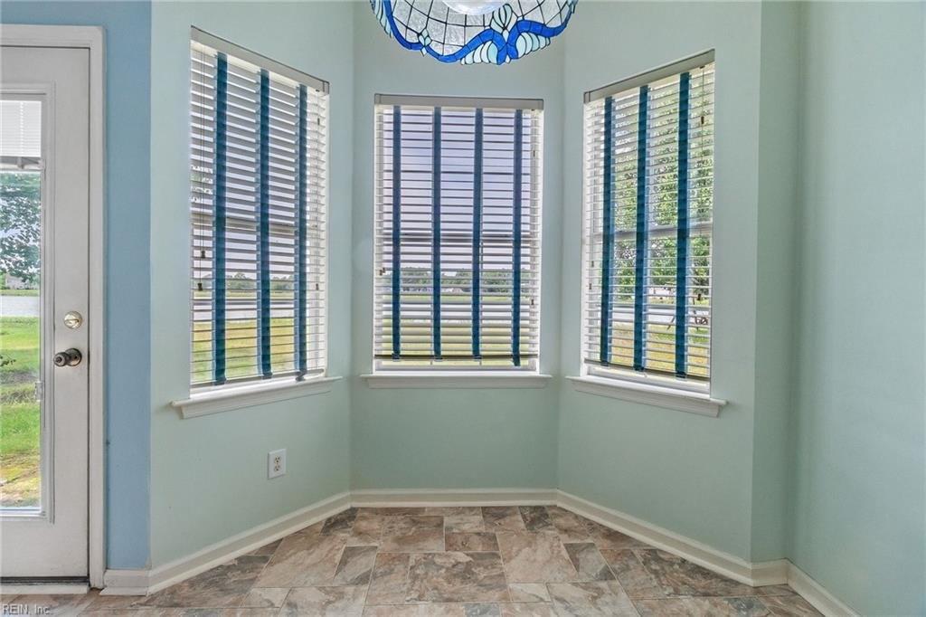 Burbage Lake Cir, Suffolk, VA 23435