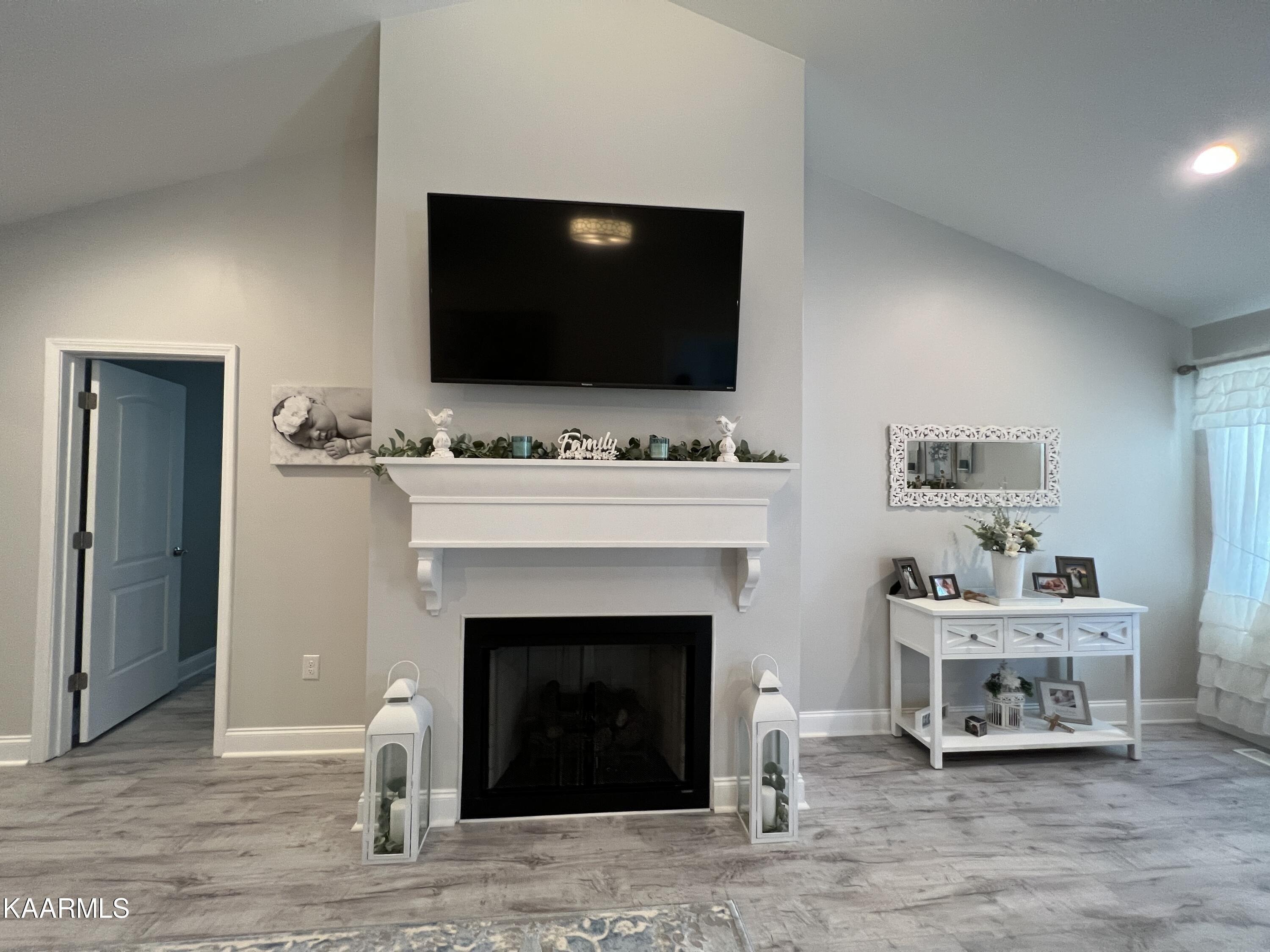 Van Stowe Rd, Harriman, TN 37748