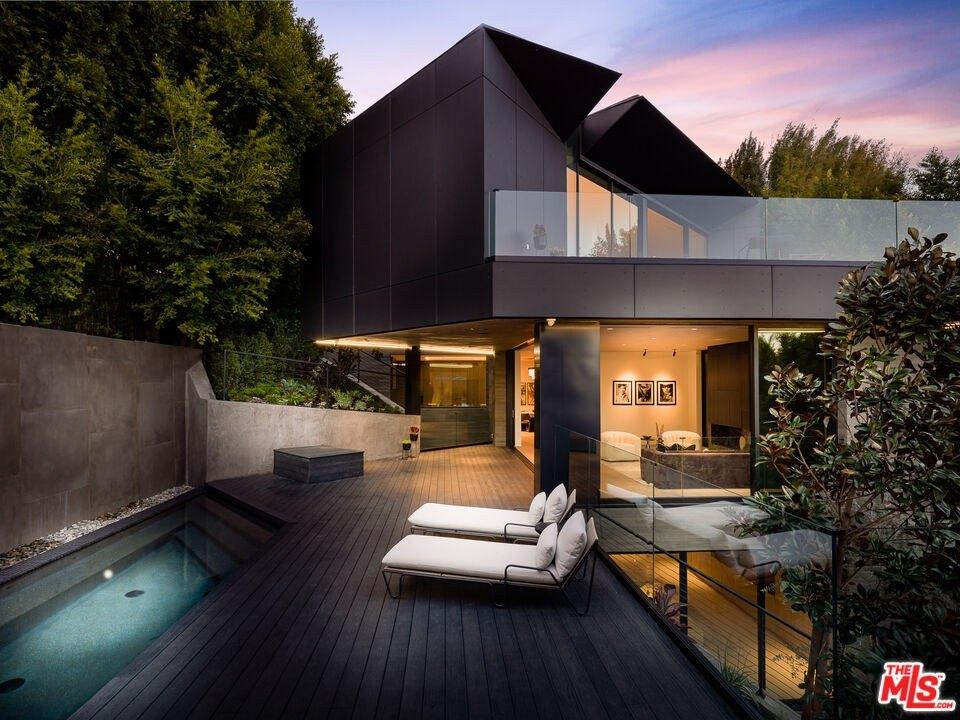 Sunset Plaza Dr, Los Angeles, CA 90069