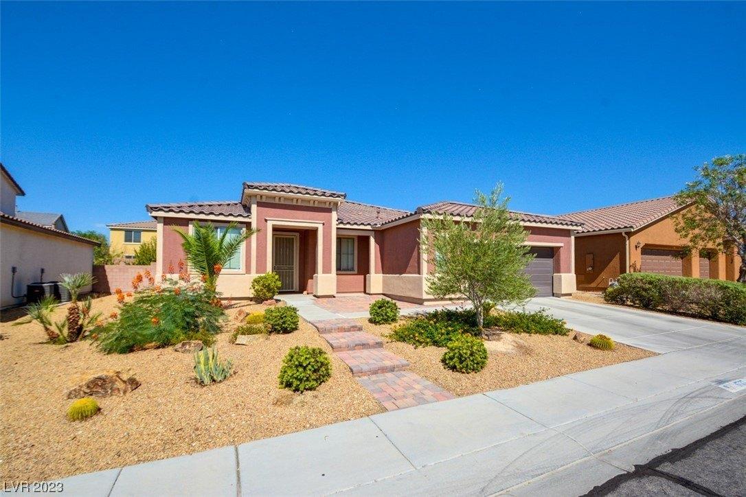 Bluff Hollow Pl, N Las Vegas, NV 89084