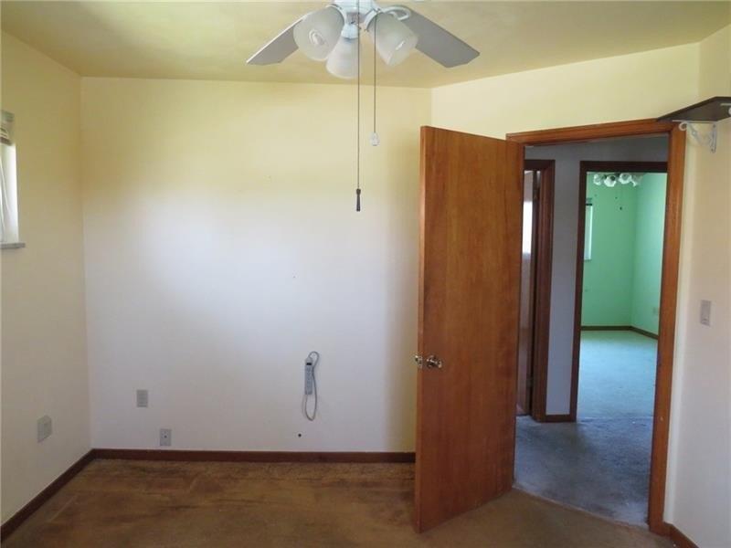 Dalmation Dr, Bethel Park, PA 15102
