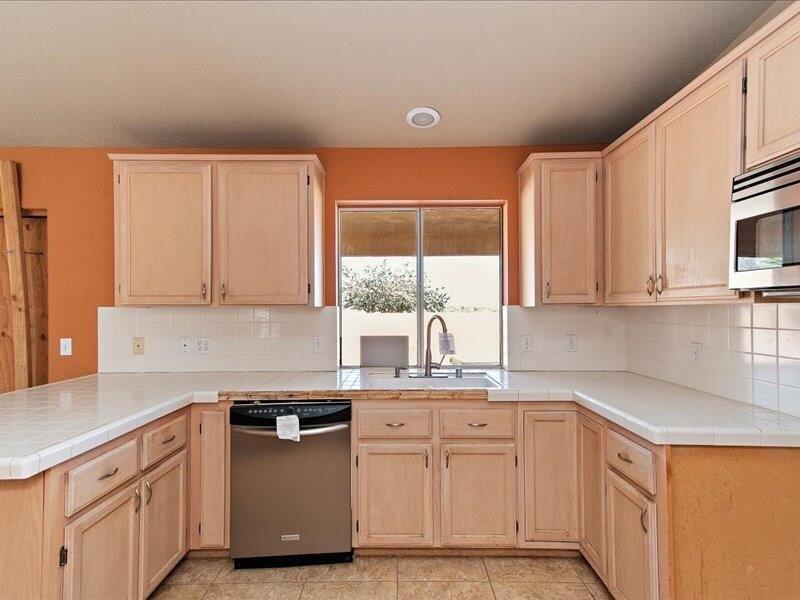 Ray Ct, Desert Hot Springs, CA 92240