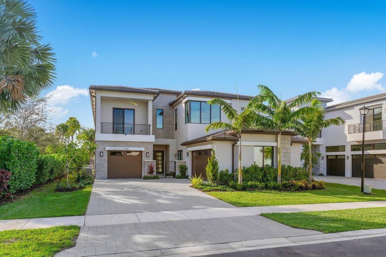 Ludovica Ln, Boca Raton, FL 33496