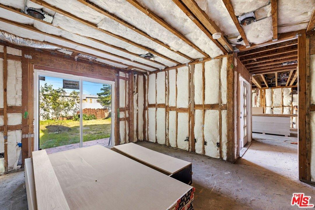 Berryman Ave, Culver City, CA 90230
