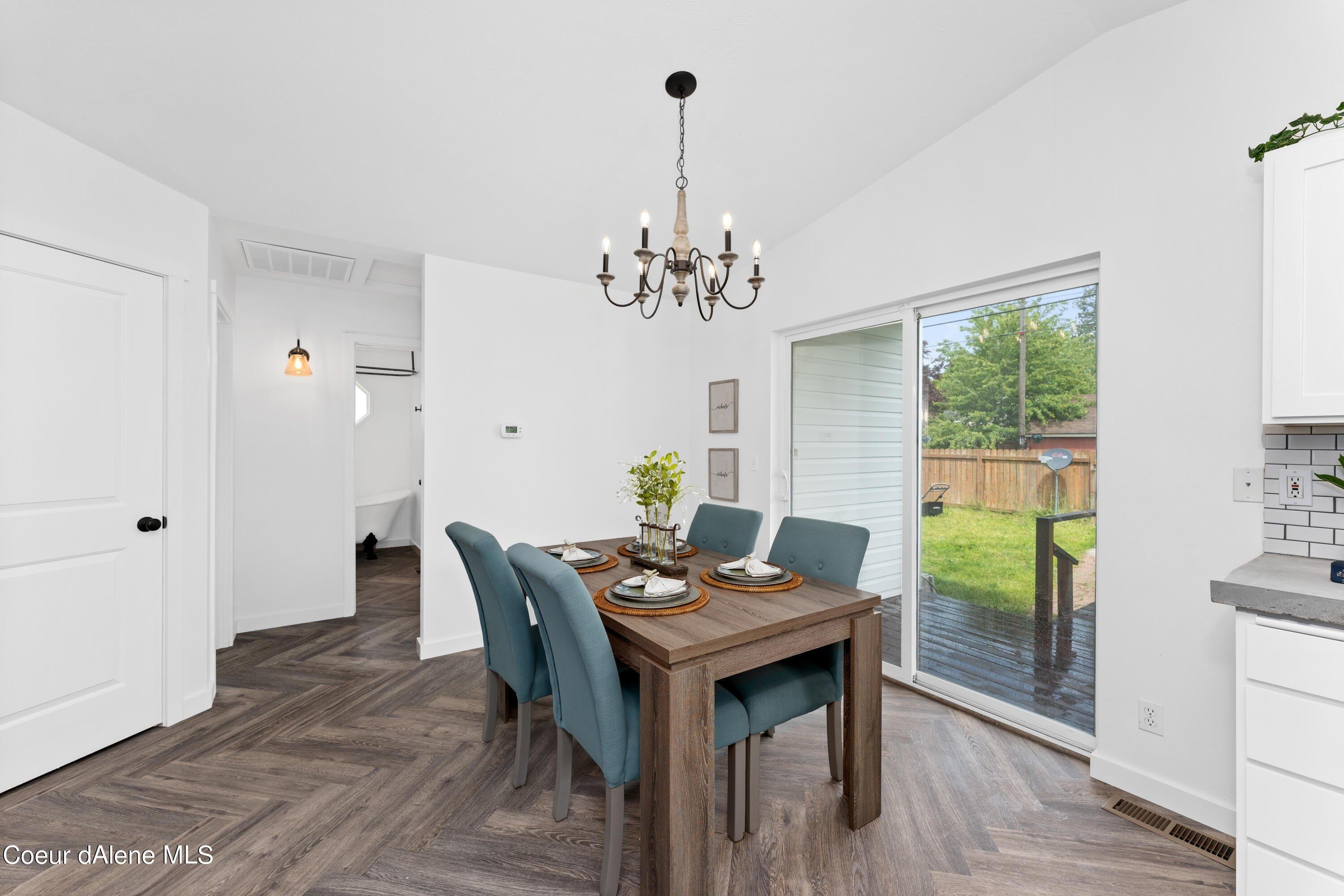 E Coeur D Alene Ave, Coeur D Alene, ID 83814