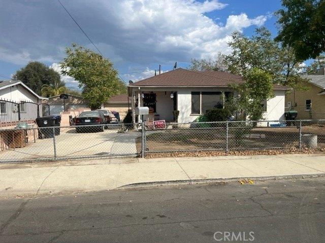 S Thompson St, Hemet, CA 92543