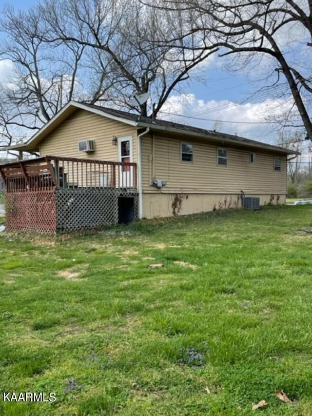Westland Dr, Knoxville, TN 37919