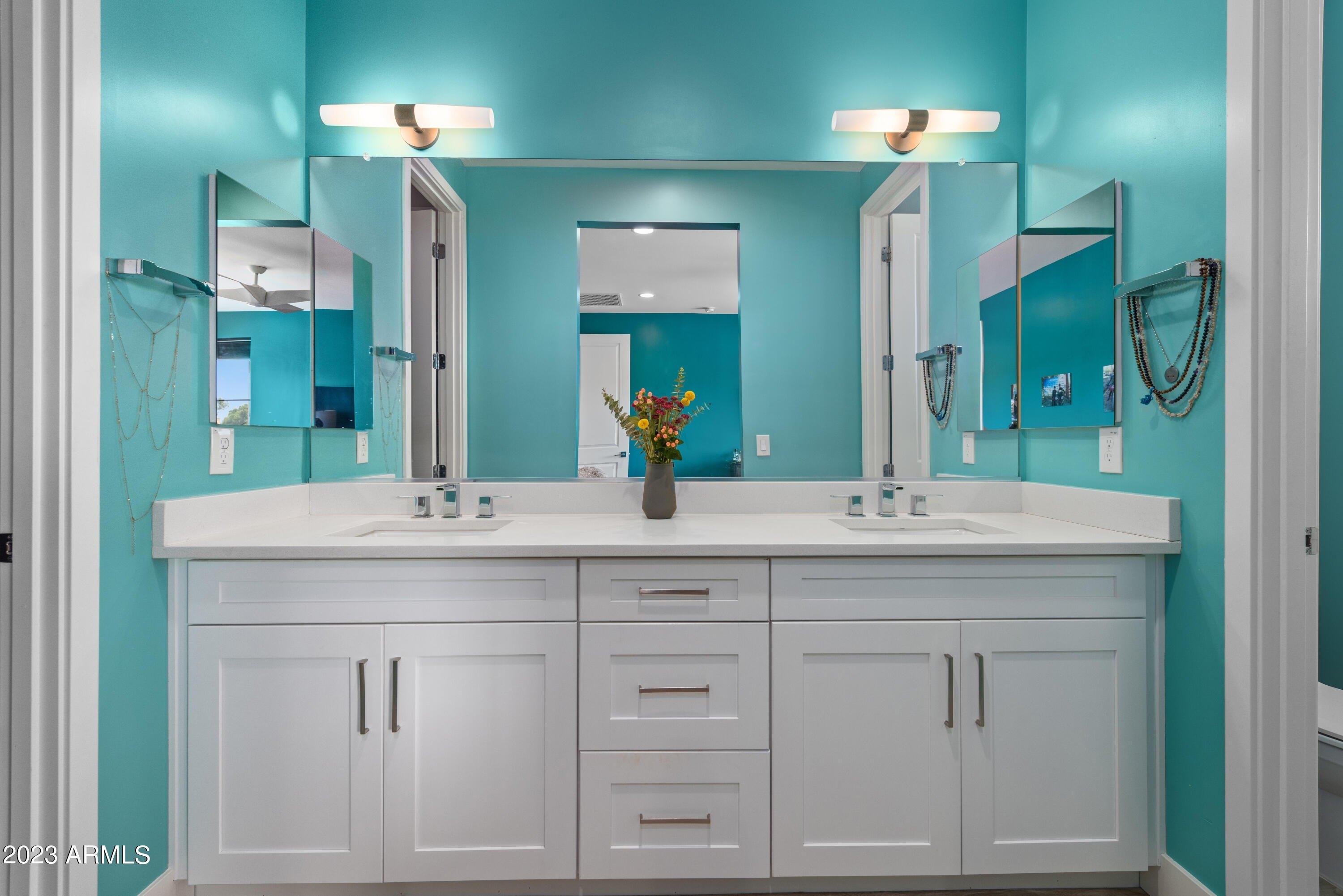 E Cheryl Dr, Phoenix, AZ 85028