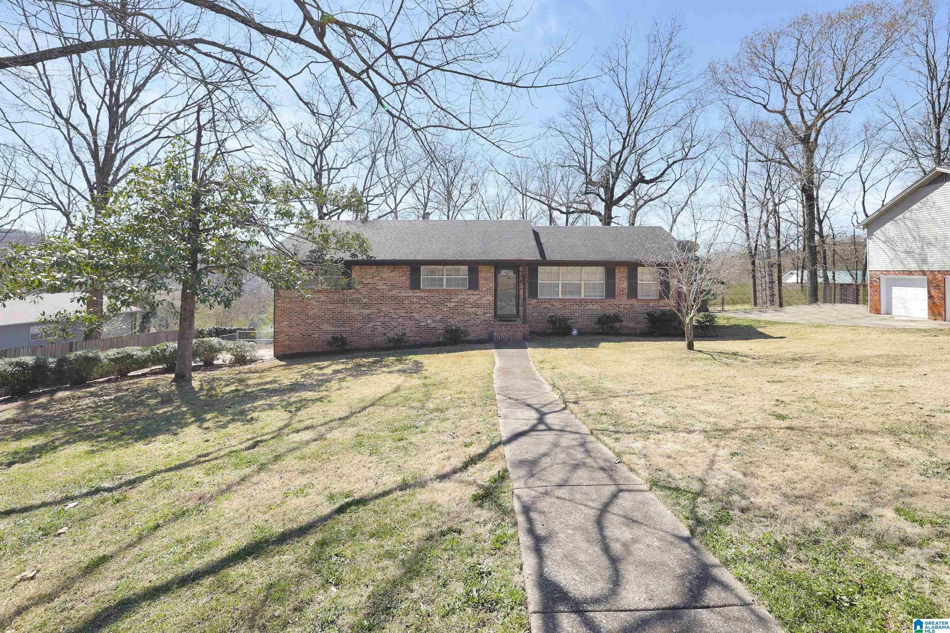 Westridge Cir, Birmingham, AL 35235