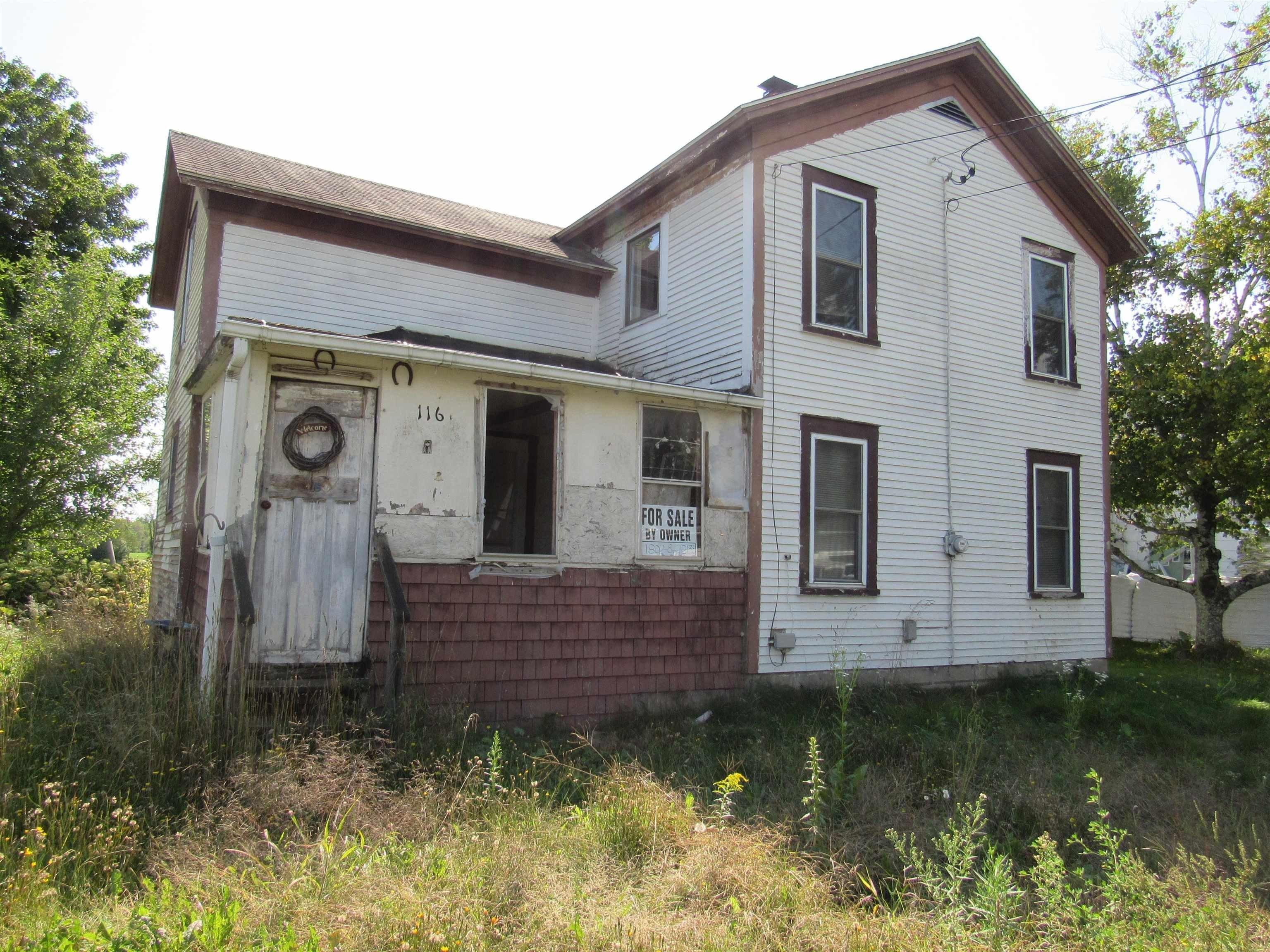 N Pleasant St, North Troy, VT 05859