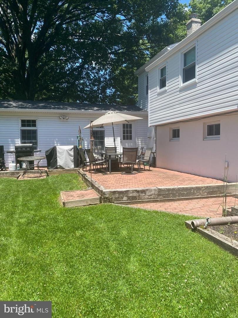 Emerson Rd, Huntingdon Valley, PA 19006