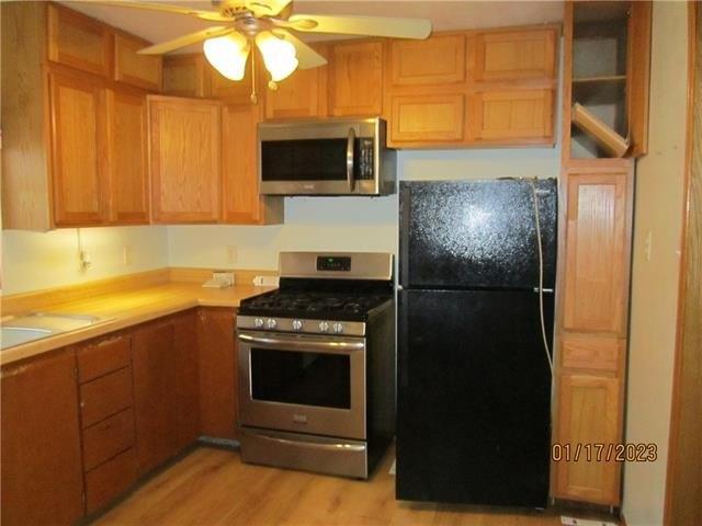 E 58th Ter, Kansas City, MO 64129