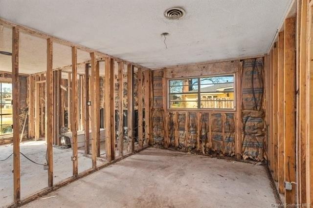 Anita St, Sulphur, LA 70663