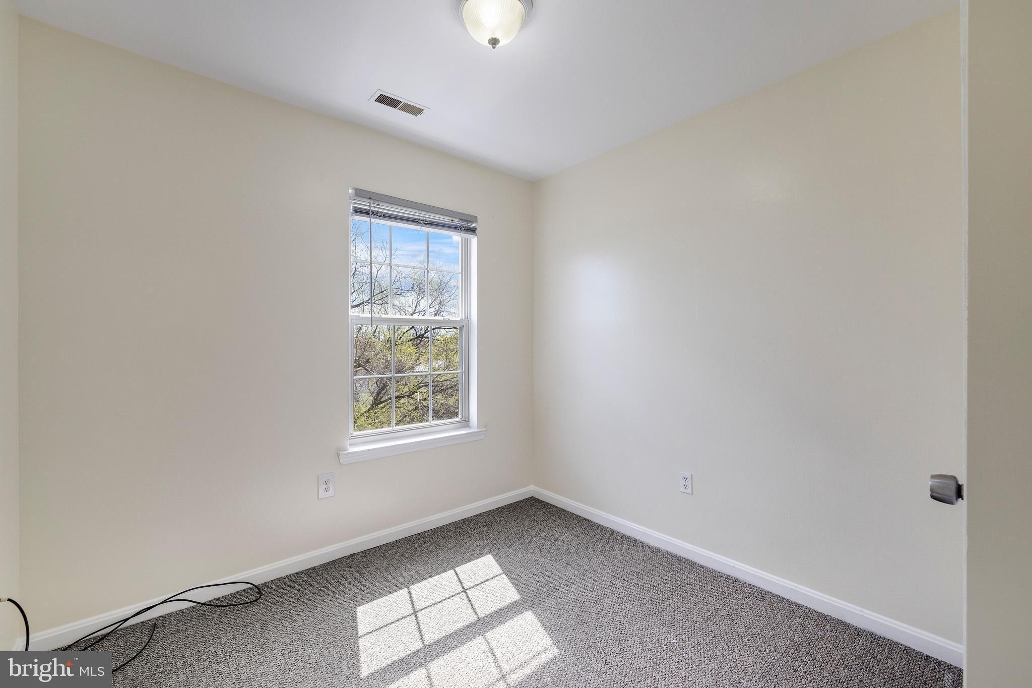 Pascal Ave, Curtis Bay, MD 21226