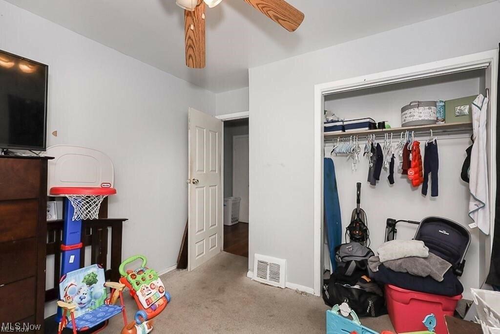 Wyatt Rd, Cleveland, OH 44128