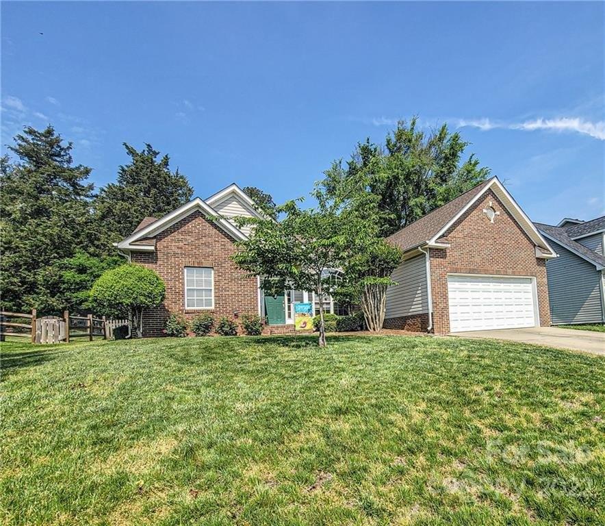Withers Mill Dr, Charlotte, NC 28278