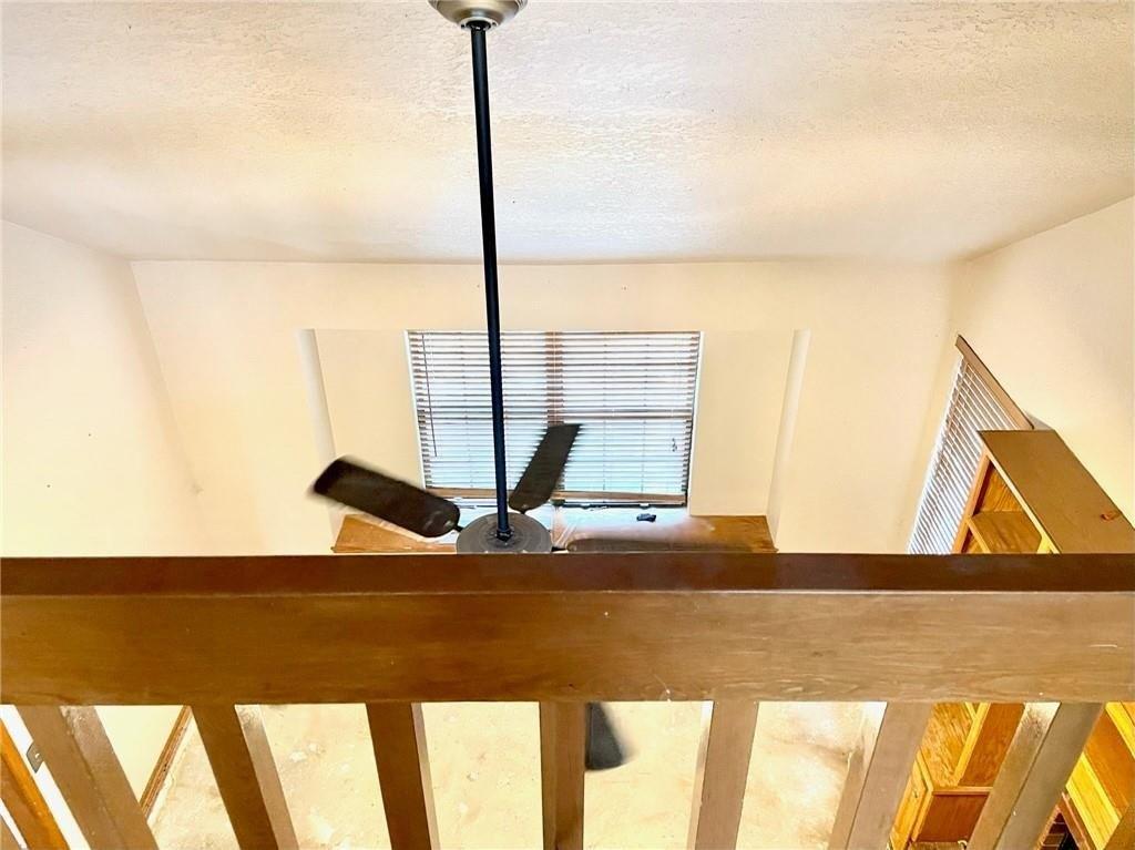 Amber St, Moore, OK 73160