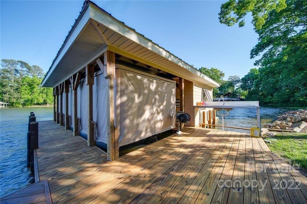Willow Oak Rd, Norwood, NC 28128