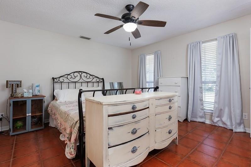 Meadows Dr S, Mobile, AL 36619