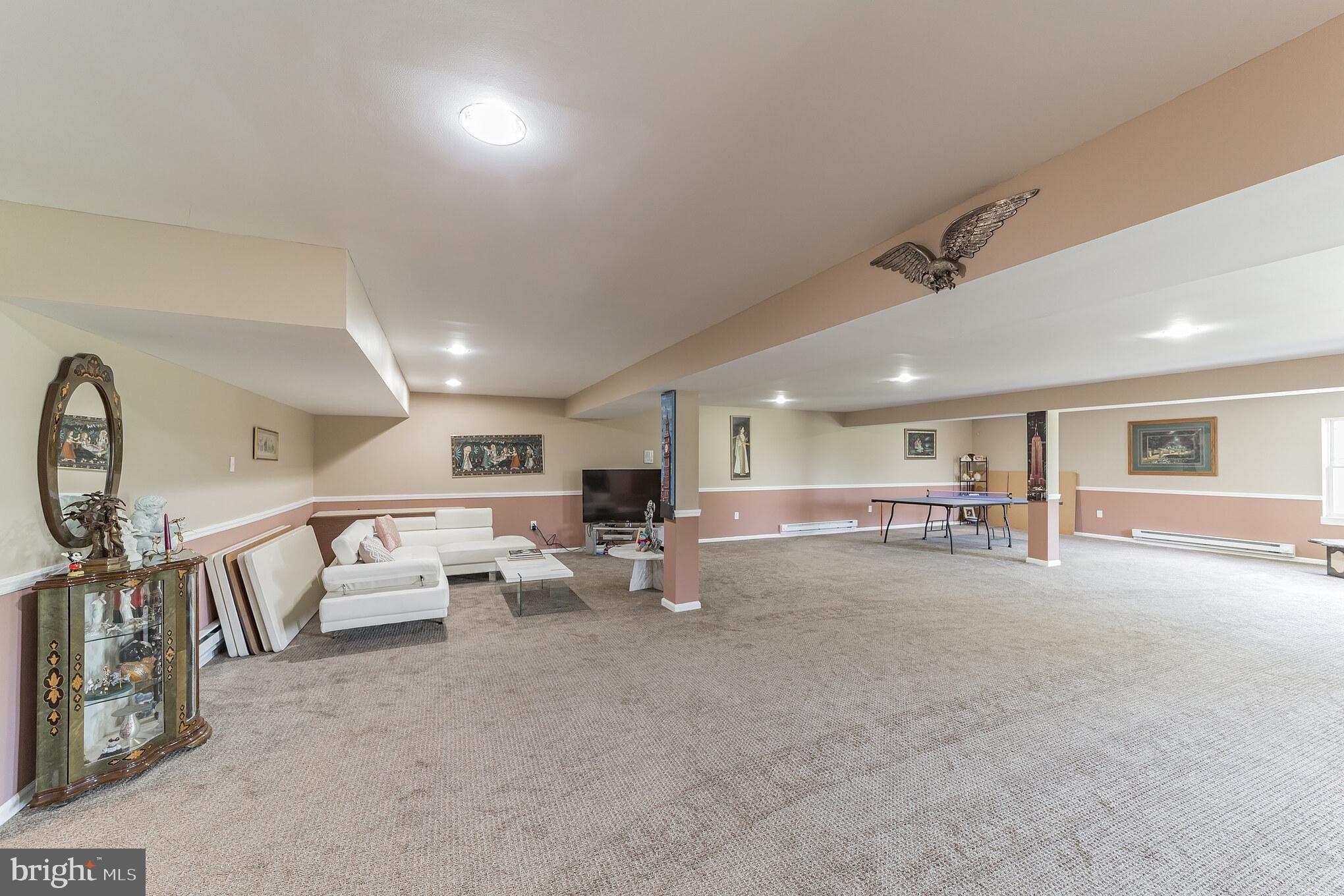 Ernest Ln, Collegeville, PA 19426