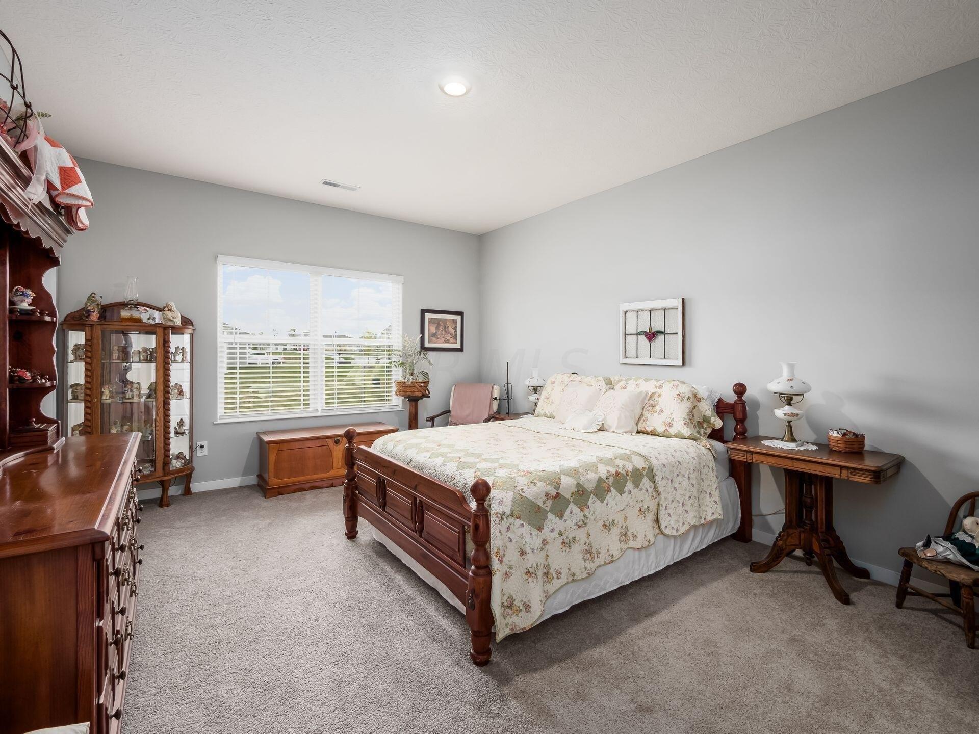 Chapman Dr, Granville, OH 43023