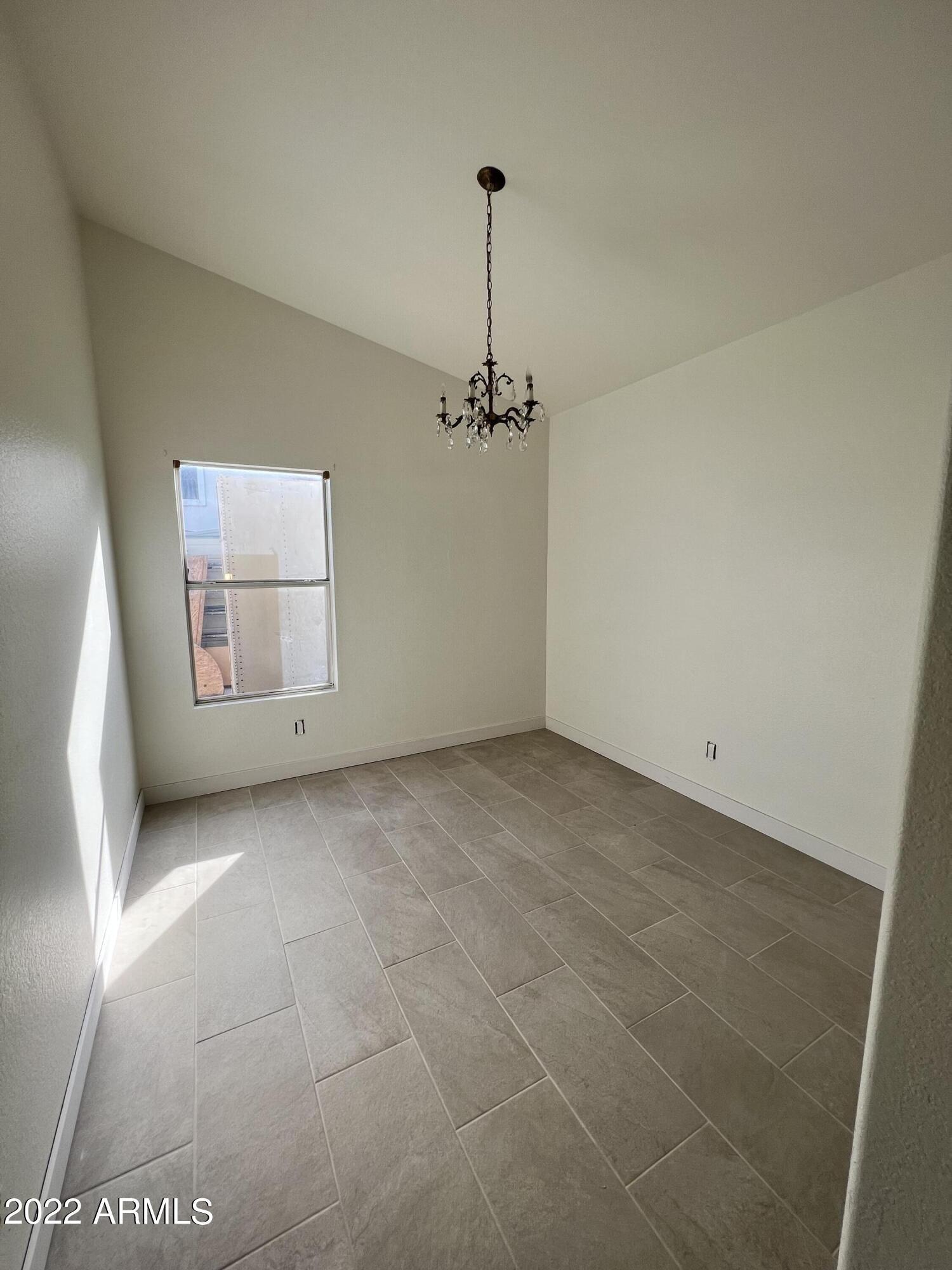 N 89th Dr, Glendale, AZ 85305