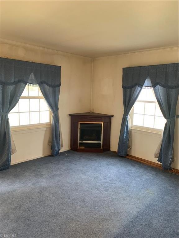 Heitman Dr, Winston Salem, NC 27107