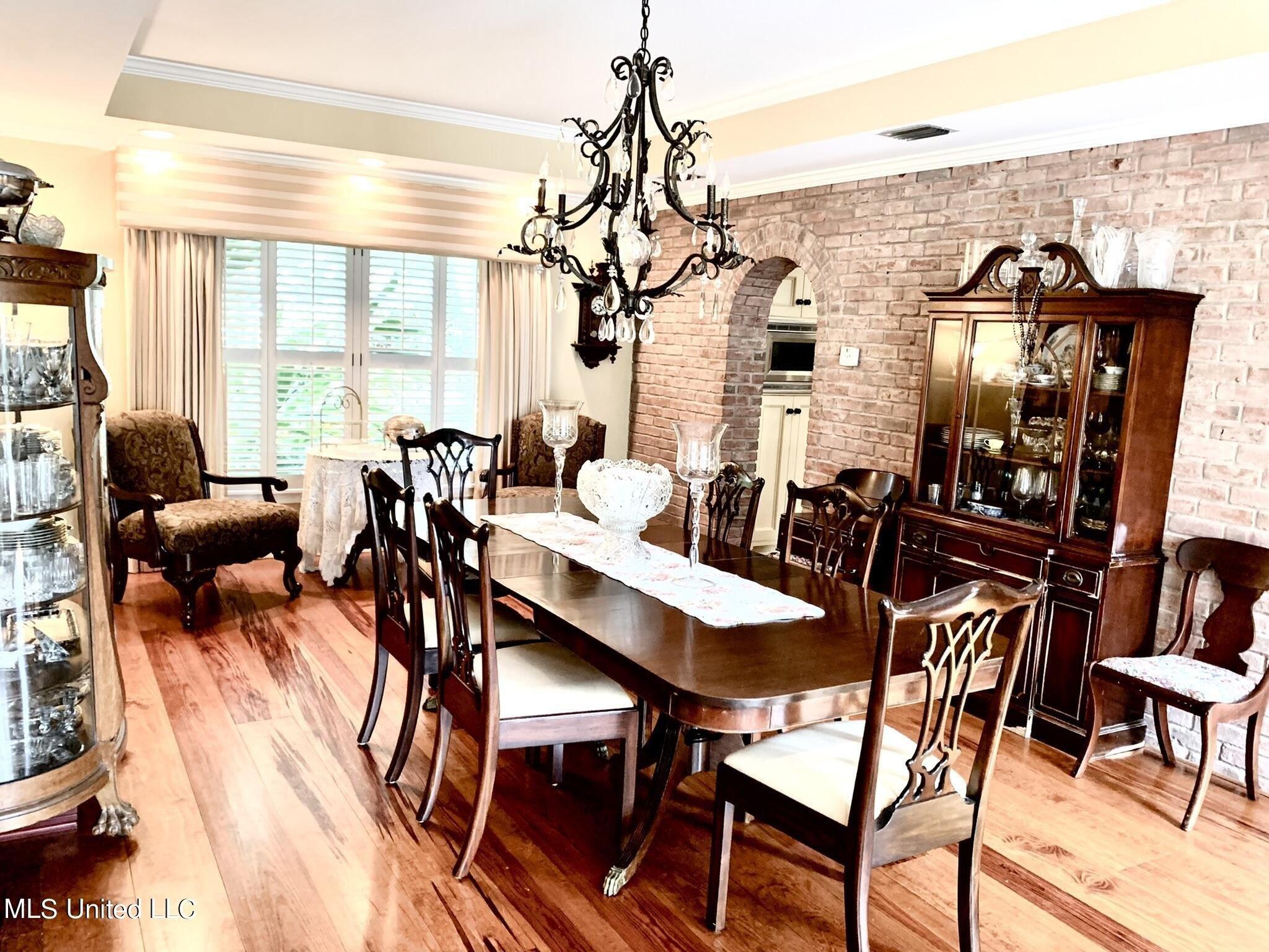 Westwood St, Pascagoula, MS 39567