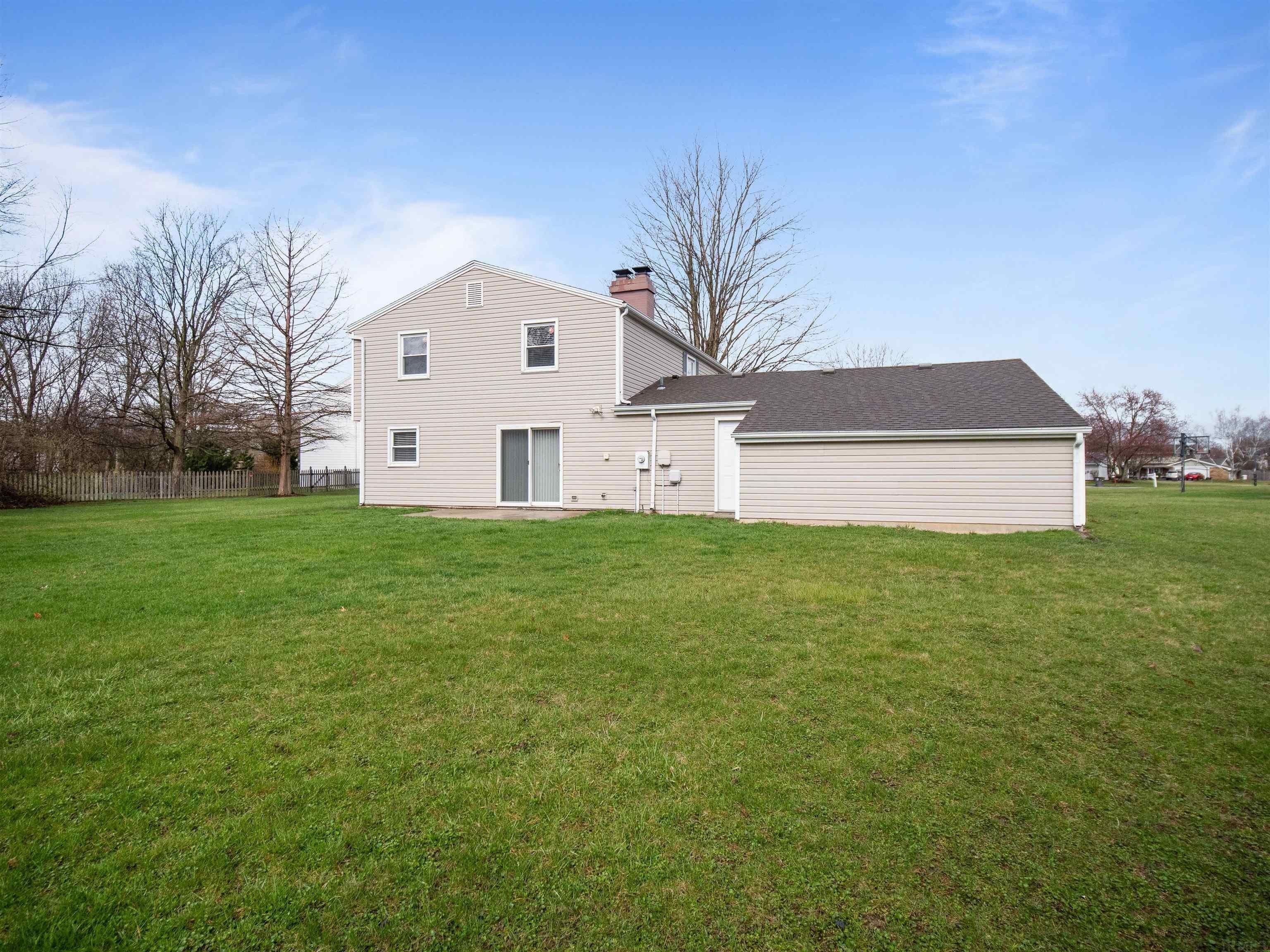 Moonrock Ct, Fort Wayne, IN 46804