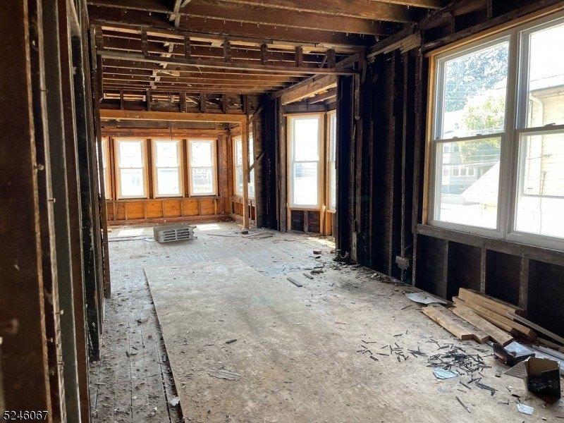 Greylock Pkwy, Belleville, NJ 07109