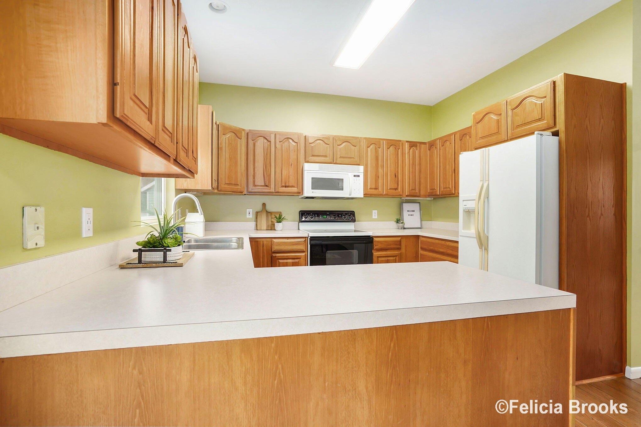 Cameron Ave, Allendale, MI 49401