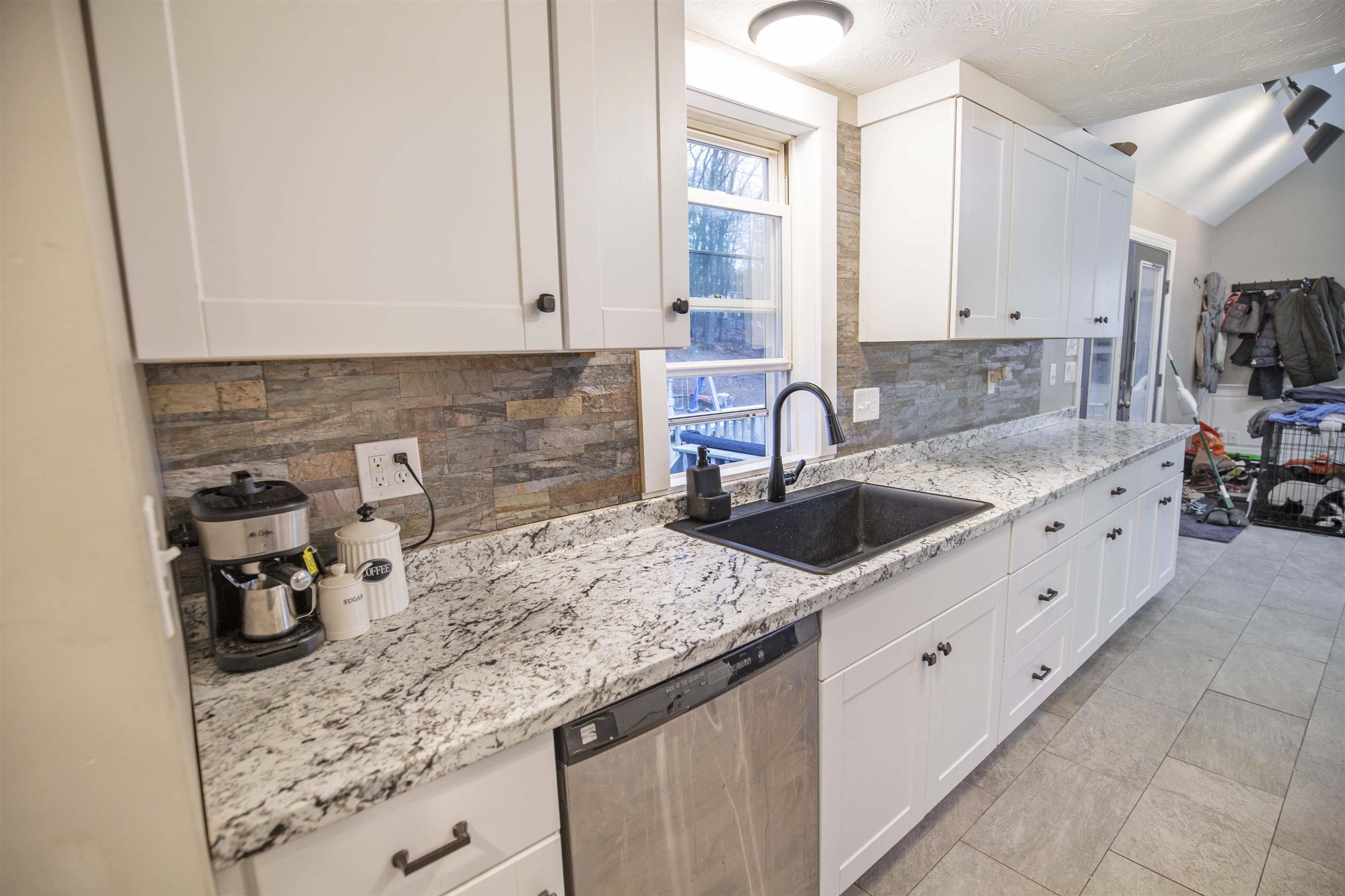 Pickering St, Manchester, NH 03104