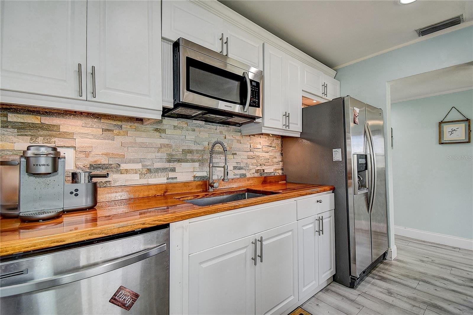74th St N, Saint Petersburg, FL 33710