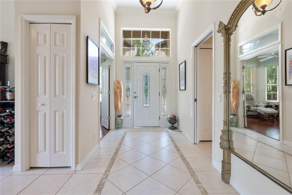 Kensington Ct, University Park, FL 34201