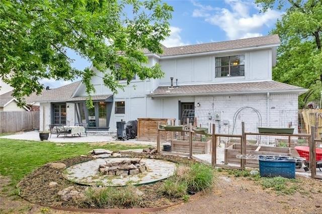 E 64th Pl, Tulsa, OK 74133