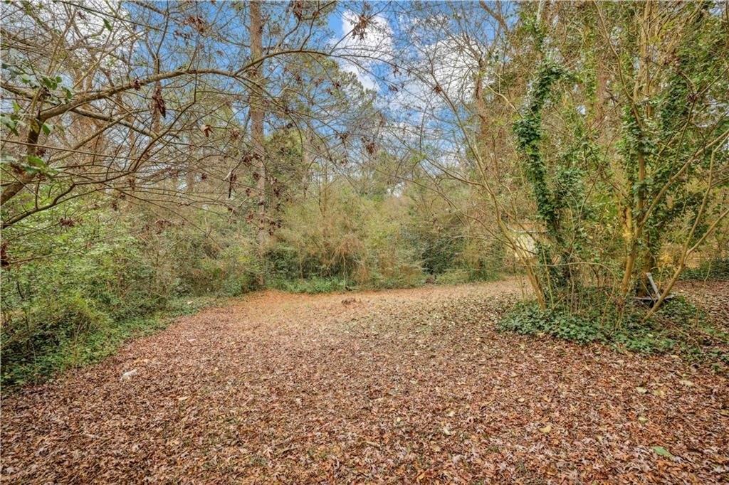 Shamrock Dr, Decatur, GA 30032