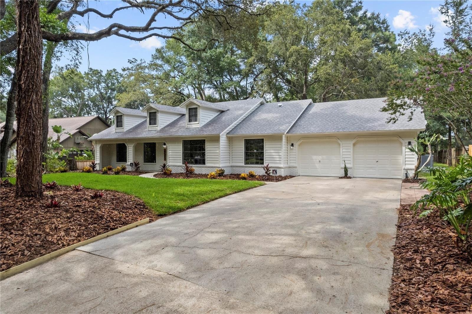 Whispering Oak Ln, Apopka, FL 32712