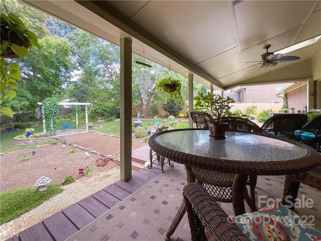 Forest Hills Dr, Denver, NC 28037