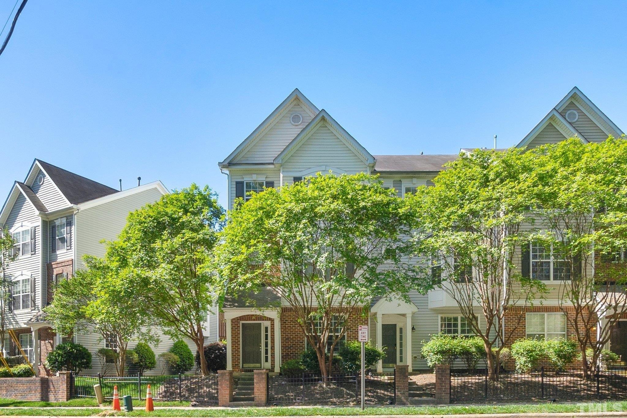 N Dixon Ave, Cary, NC 27513