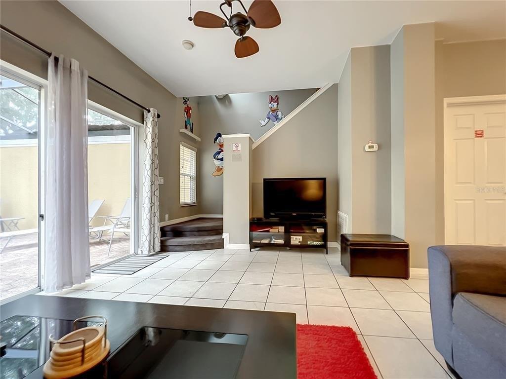 Yellow Lantana Ln, Kissimmee, FL 34747