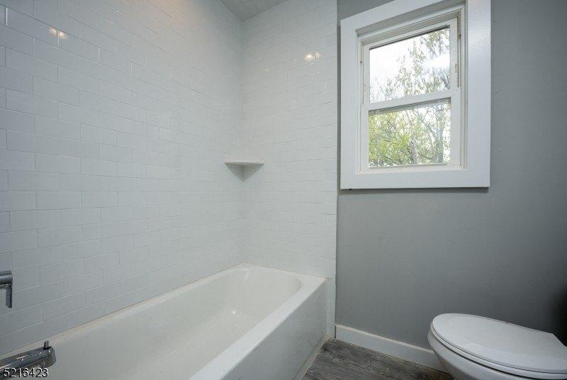 W Inman Ave, Rahway, NJ 07065