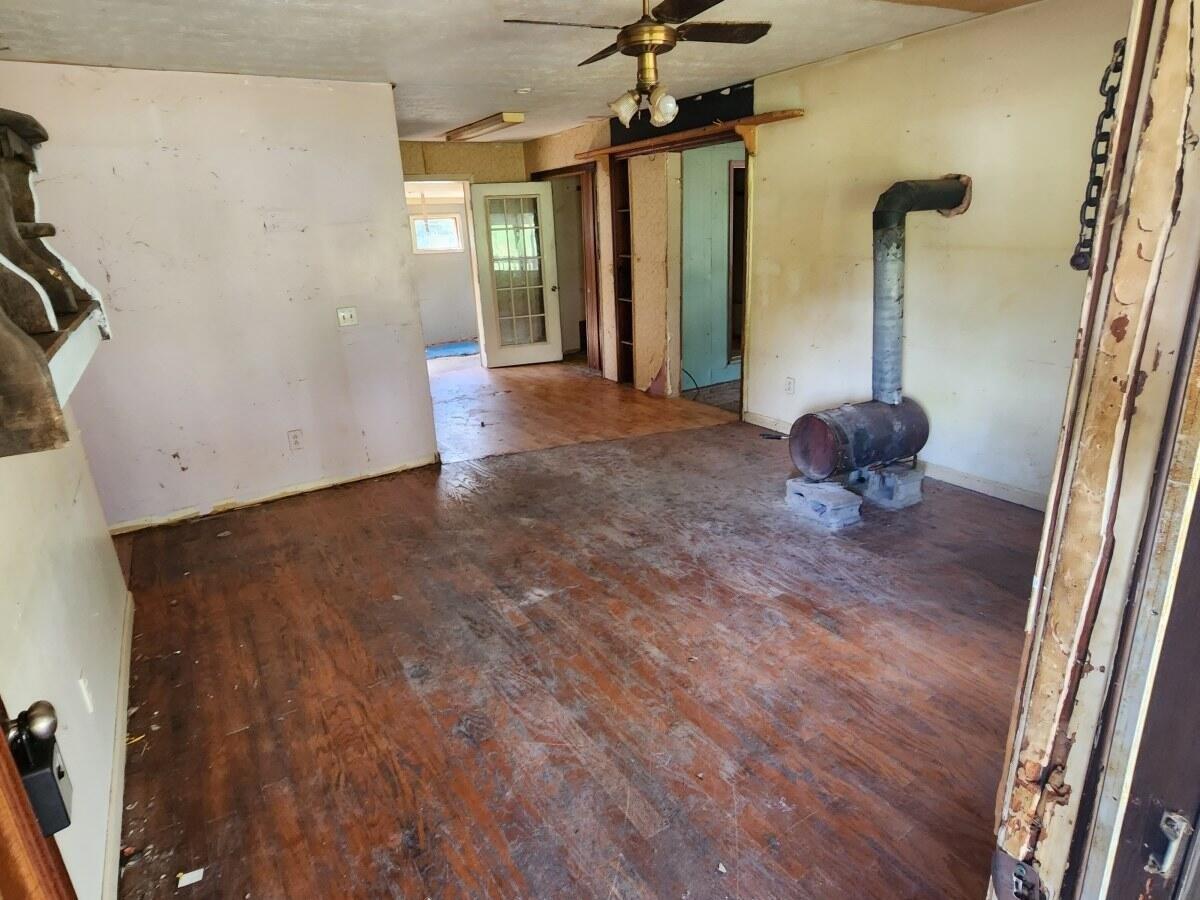 Kiser Cir, Jonesborough, TN 37659