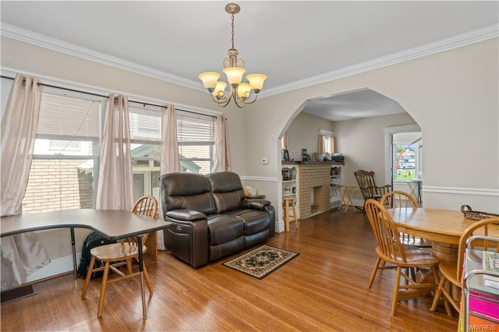 Cunard Rd, Buffalo, NY 14216