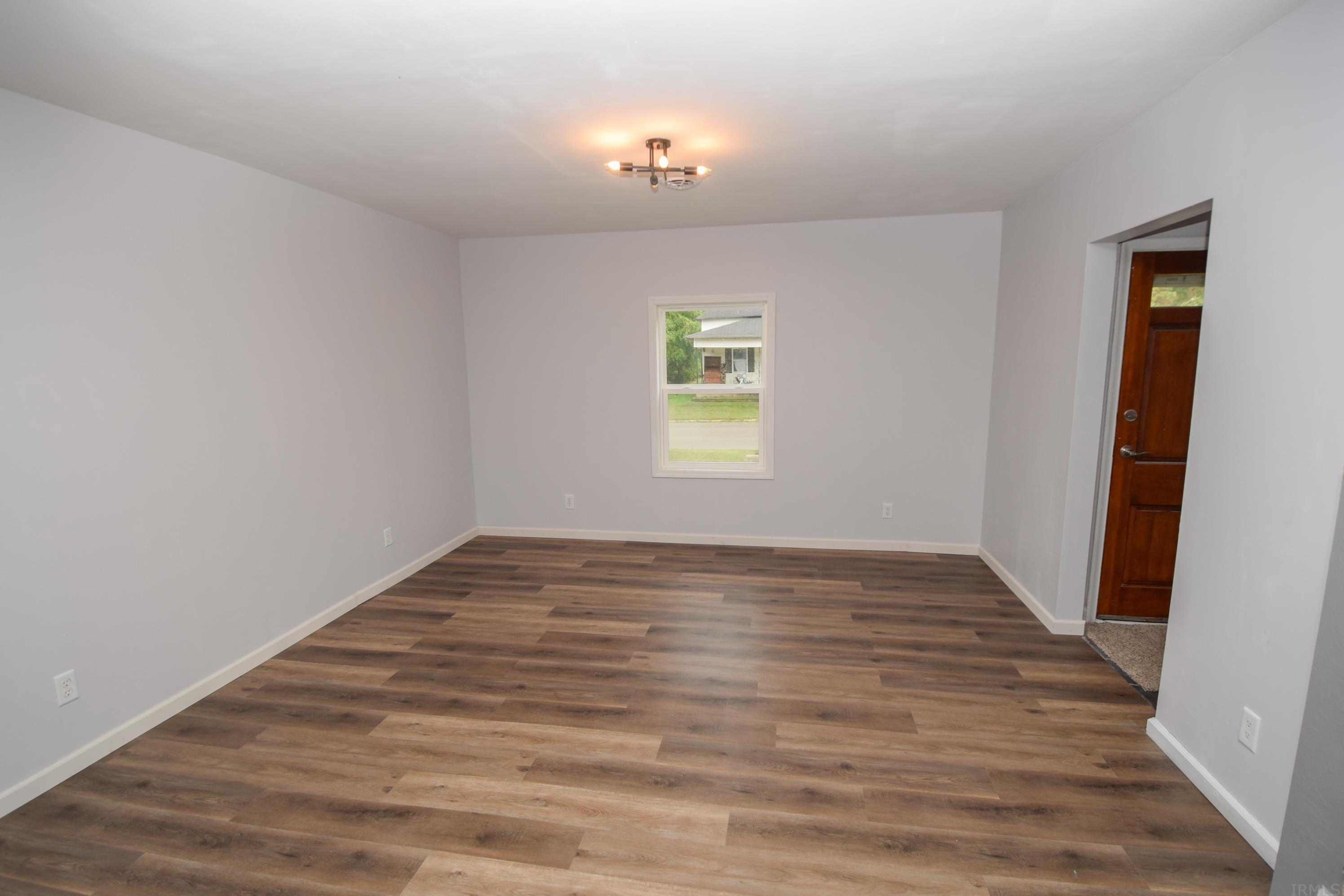 N Monroe St, Hartford City, IN 47348