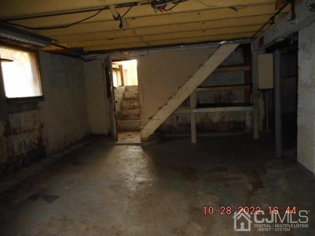 Wedgewood Ave, Woodbridge, NJ 07095