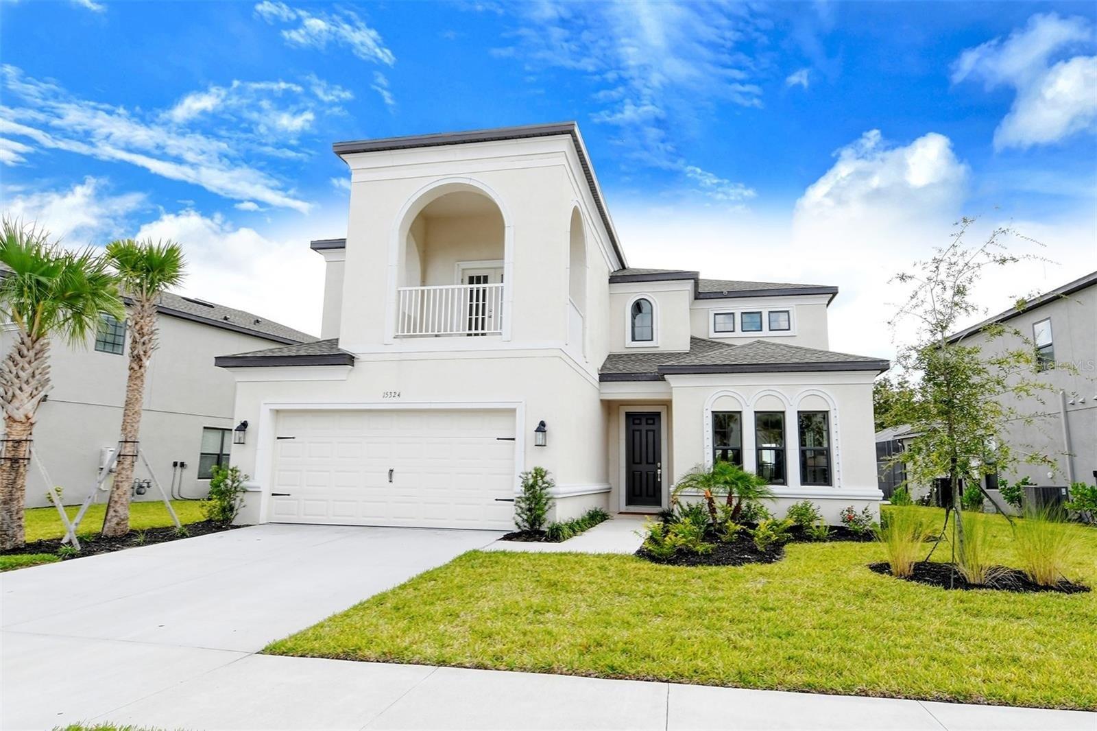 Shady Palms Ln, Nokomis, FL 34275